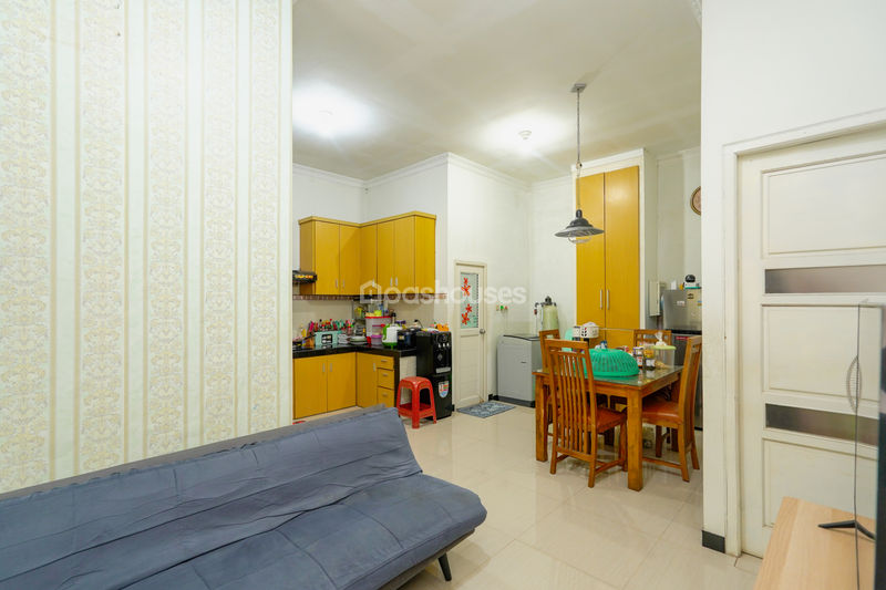 Perumahan Taman Raya Cluster Cendana Blok J8