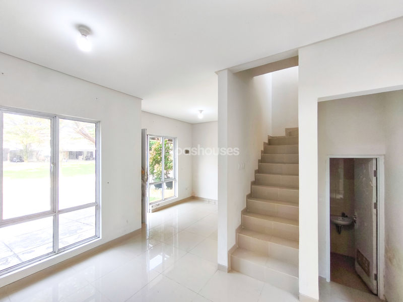 Paradise Serpong City Cluster Vista 2 Blok F5A/15