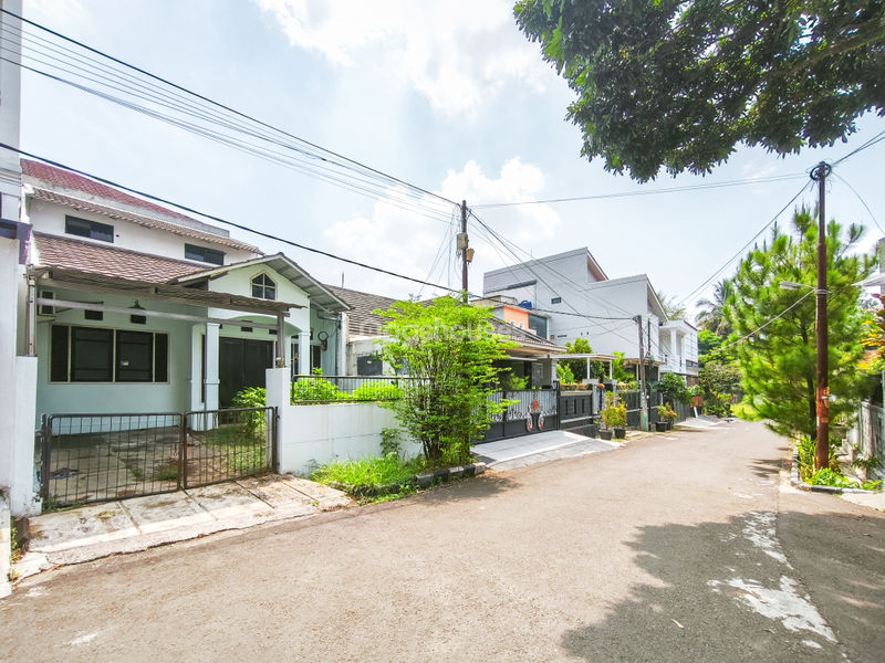 Villa Bogor Indah Blok EE3 No.2