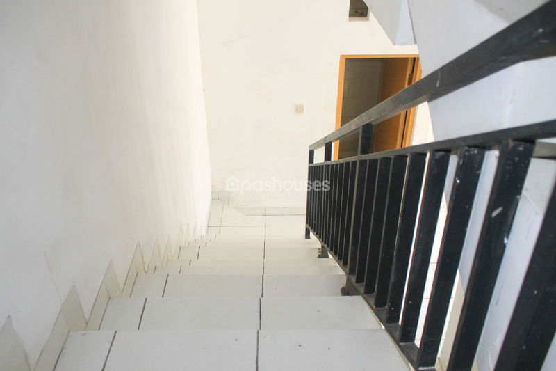 Kaisar Mansion Blom