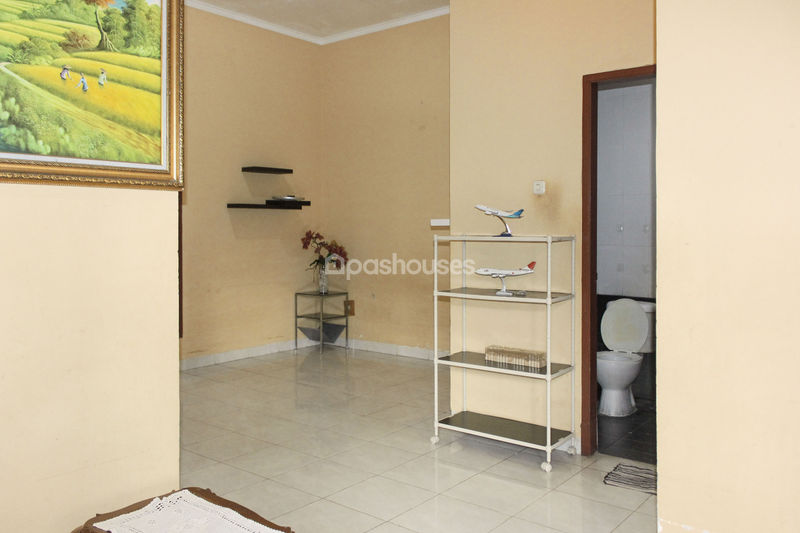 Tajur Town house