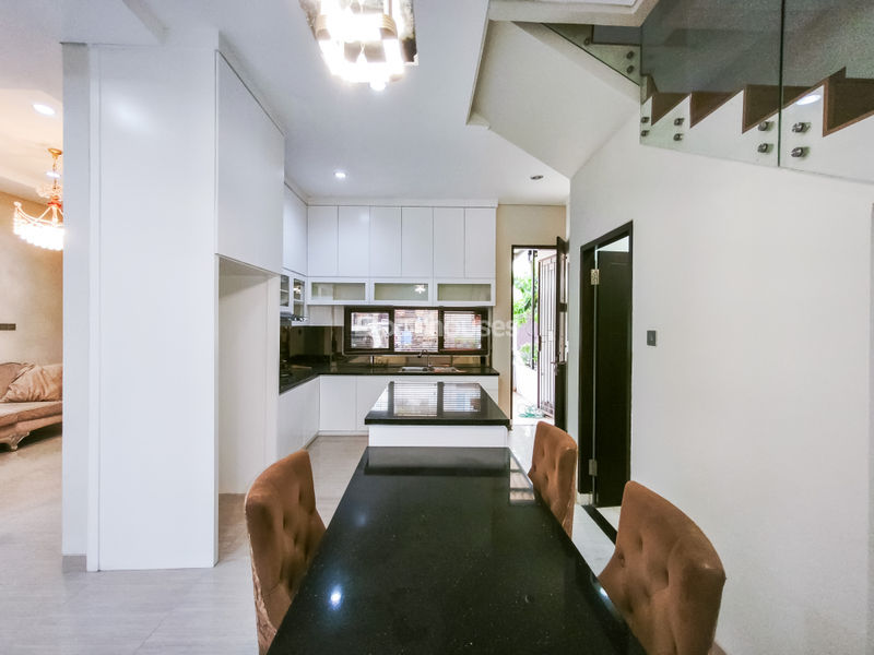 Le Palais Residence Jalan Pinang I Barat No.19B