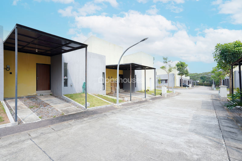 Perumahan Samanea Hill Blok C No.05