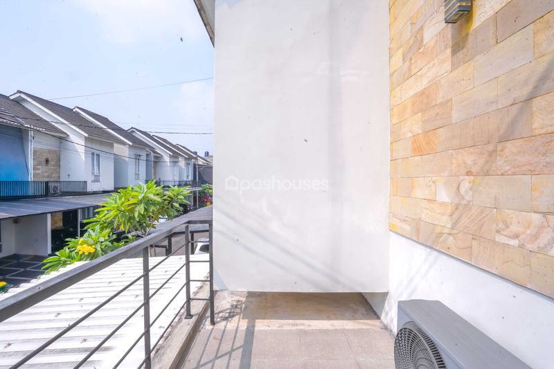 Salfa Residence