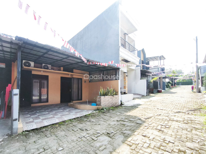 Townhouse Mutiara Pasir Kuda Blok A8