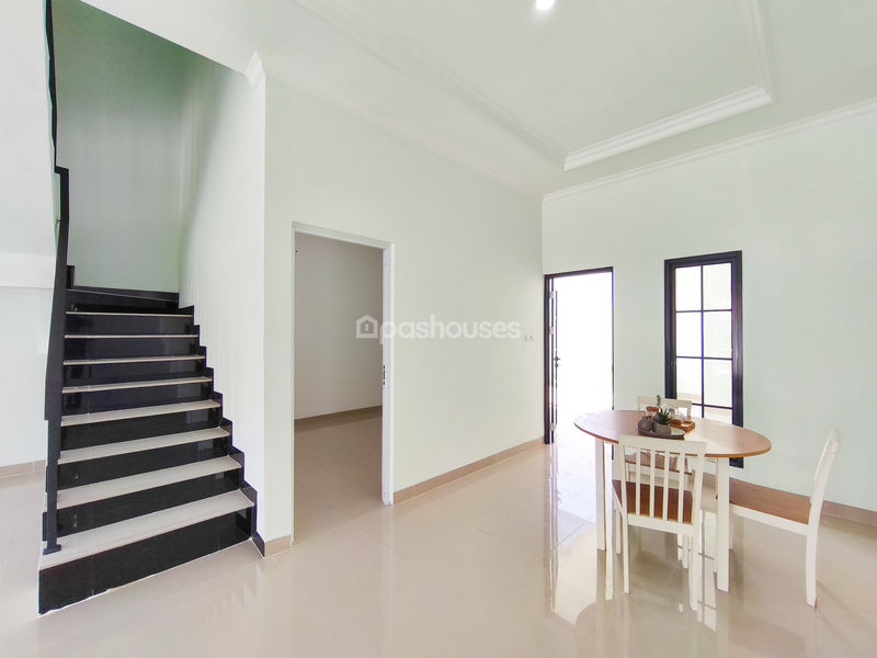 Jalan Dahlia Indah 1 Blok Gd No. 4b