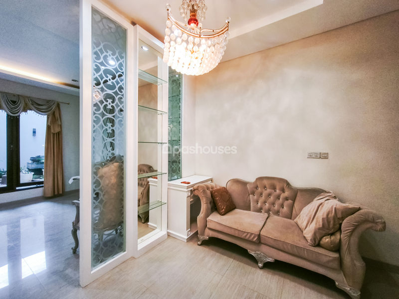 Le Palais Residence Jalan Pinang I Barat No.19B