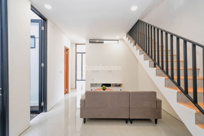 Natavasa Townhouse