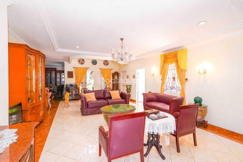 Perumahan Raffles Hills Blok I5