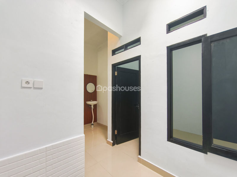 Villa Mutiara Gading 3 Blok D2 No.60