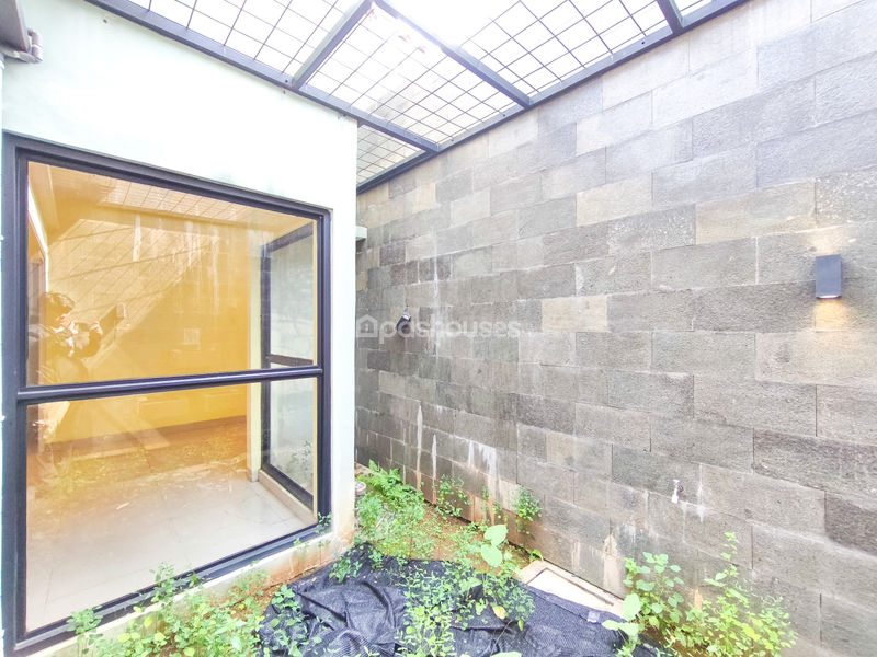 Komplek Trevista Residence Blok B6/24