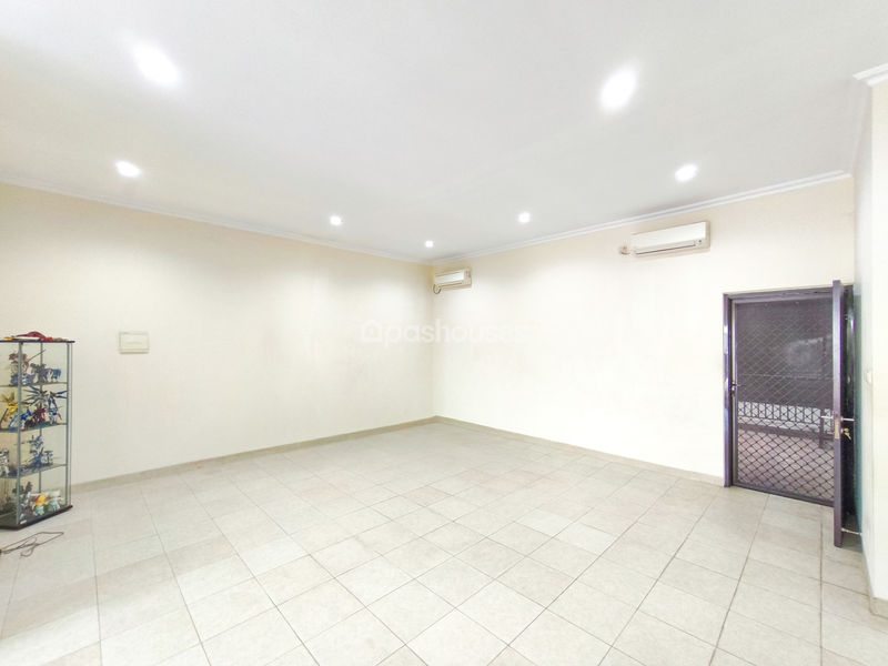 Perumahan Taman Meruya Ilir Blok B3 No.6