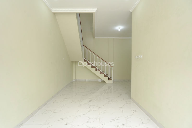 Bekasi Timur Regency 3 Cluster Ivory Blok I6 No.11