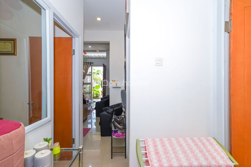 Komplek Trevista Residence Blok C1 No.2