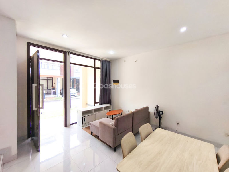 Lavon Swan City Cluster Gracia Blok E No.20