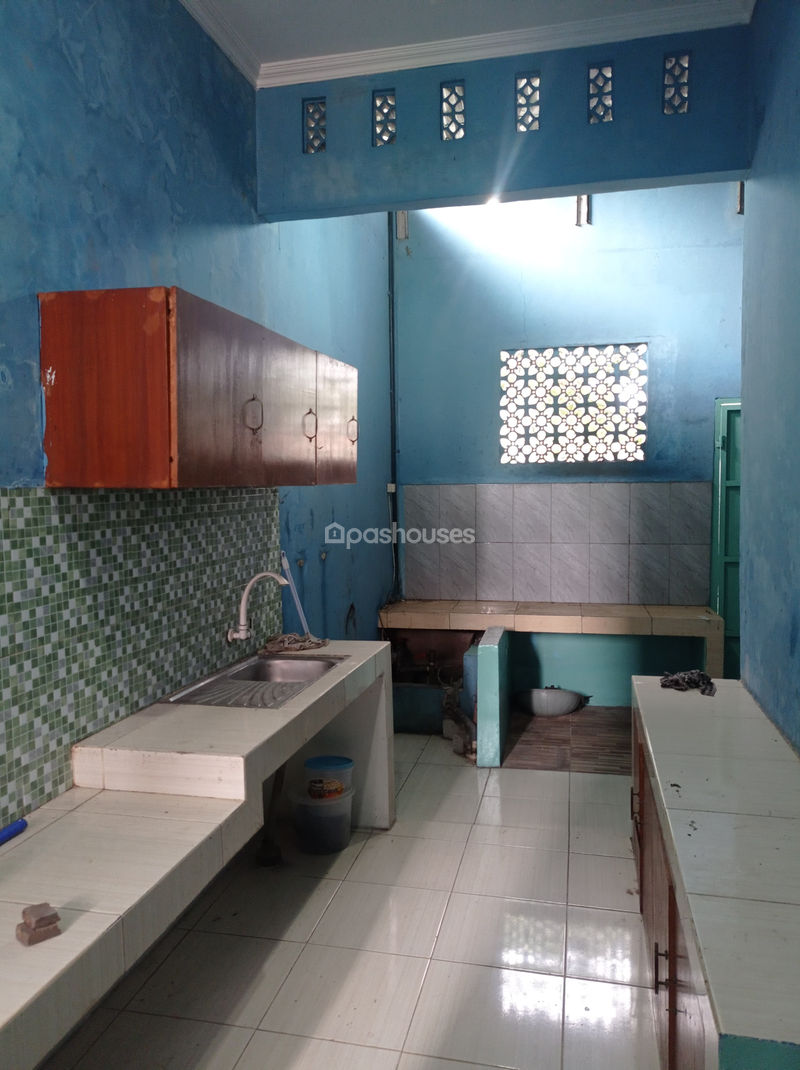 Jalan Raya Pasir Putih Depok