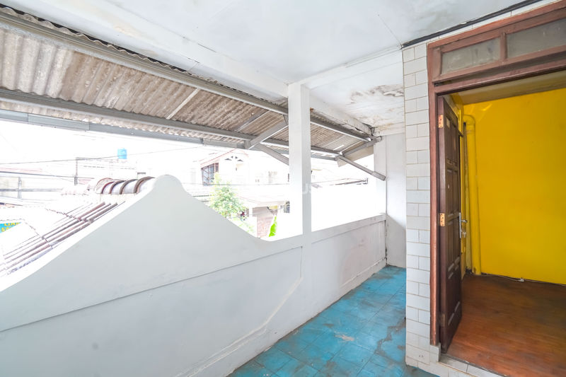 Jalan Pakarena Raya Depok