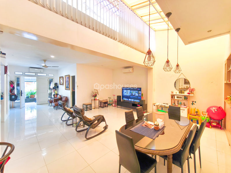 Griya Loka BSD Sektor 1.2 Blok V1/4