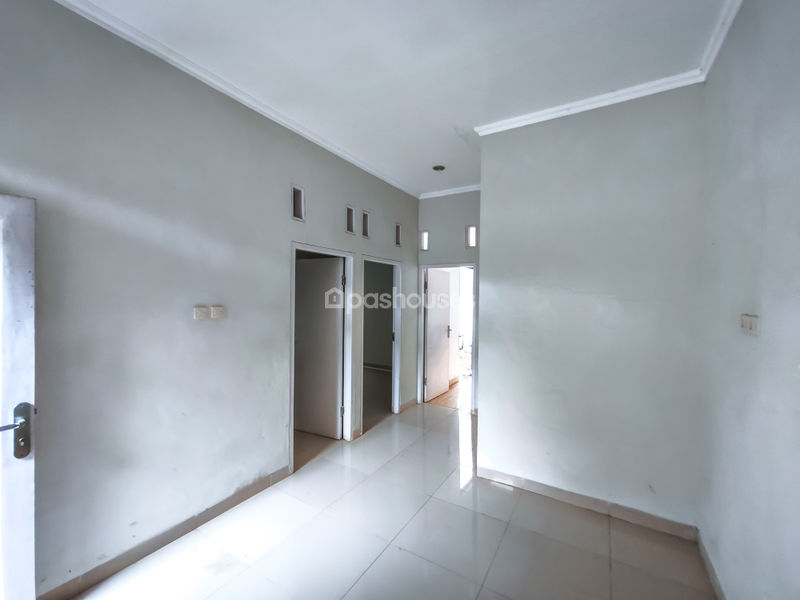 Perumahan Diamond Lake Side Blok Q2 No.9