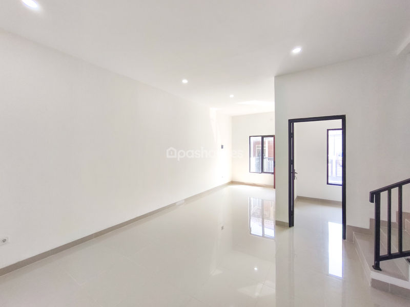 Regency Melati Mas Blok E6 No.8