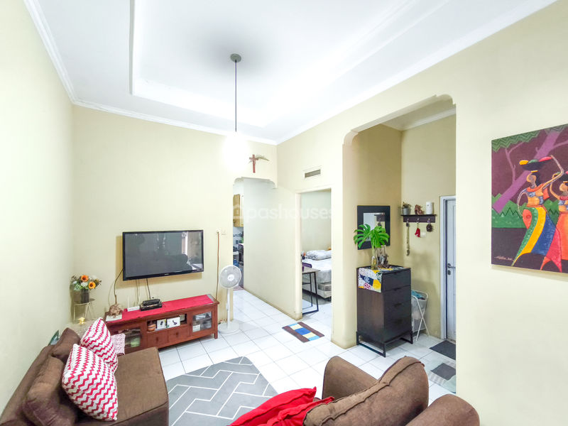 Jalan Villa Dago Tol, Blok D11 No.17