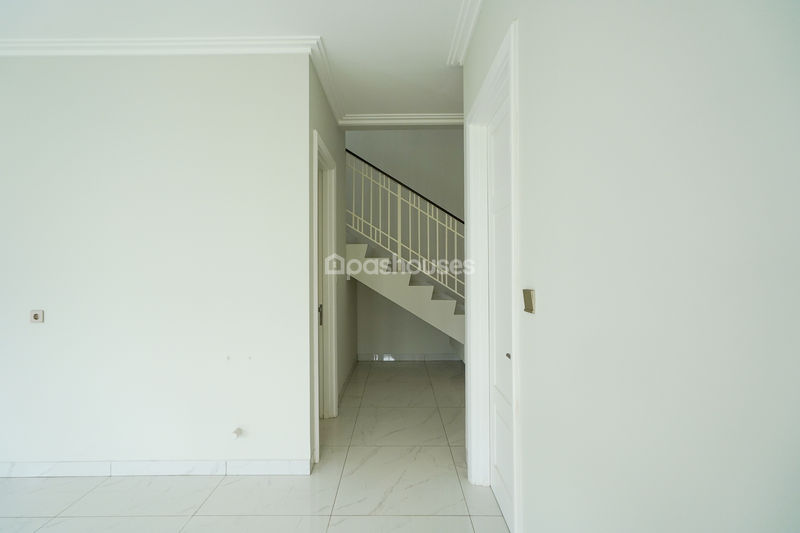 Perumahan Summarecon Crown Gading Cluster Jasmia Blok BA68