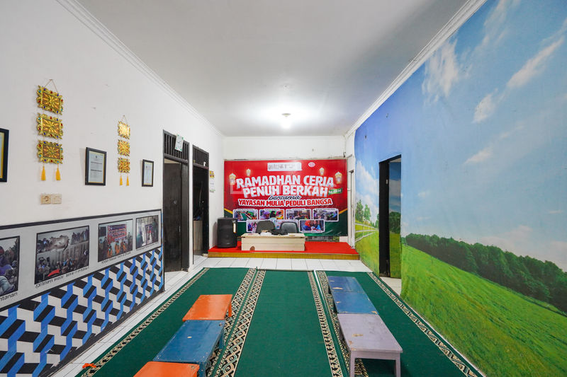 Jalan Buni Cipayung