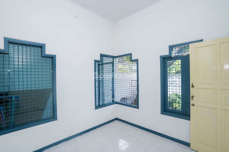 Perumahan Taman Duta Blok E1 No.18
