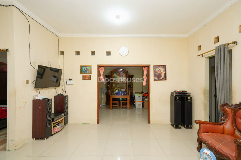 Perumahan Bukit Rivaria Sawangan Blok C5 No.18