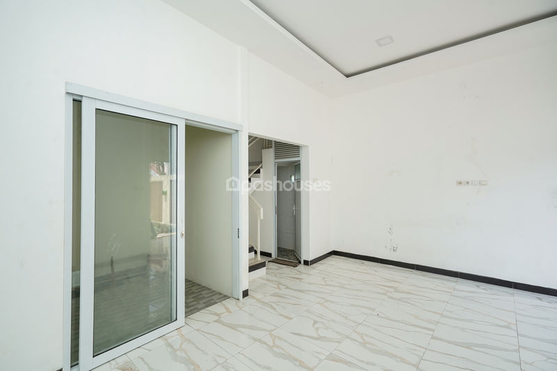 Perumahan Royal Bojongsari Residence Blok B No.10