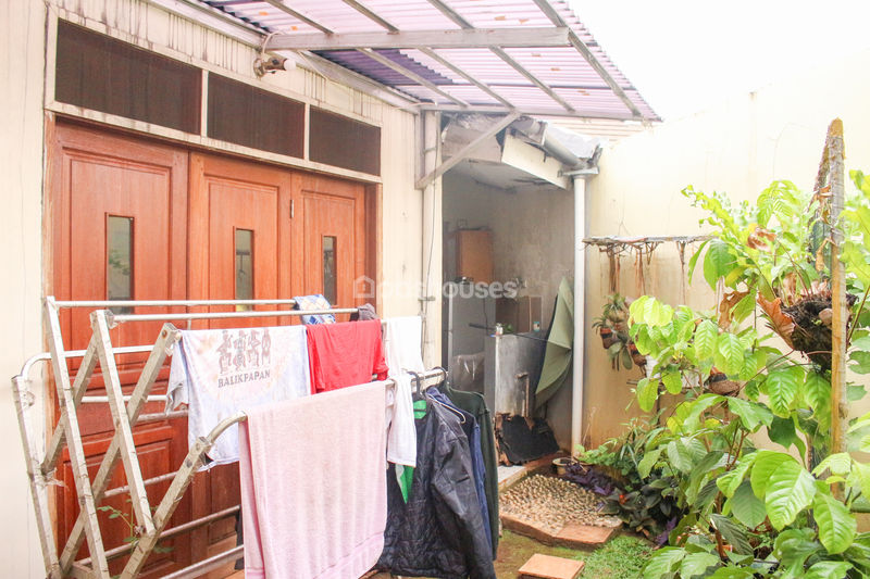 Bukit Rivaria Sawangan Blok M2 No.31