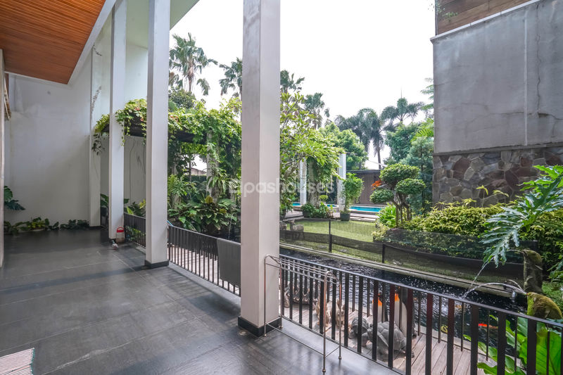 Jalan H. Jian No. 27 Kebayoran Baru