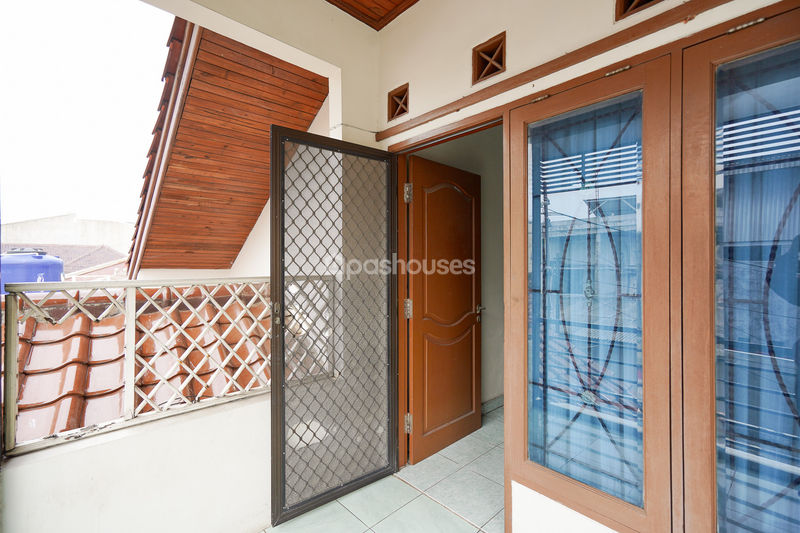 Komplek Pemda Jatiasih Blok B No.17