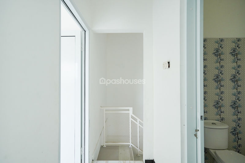 Perumahan Royal Bojongsari Residence Blok B No.10