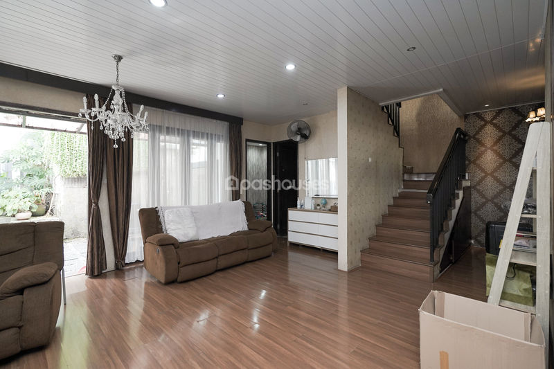 Jatiwaringin Townhouse 2 No.C8-9