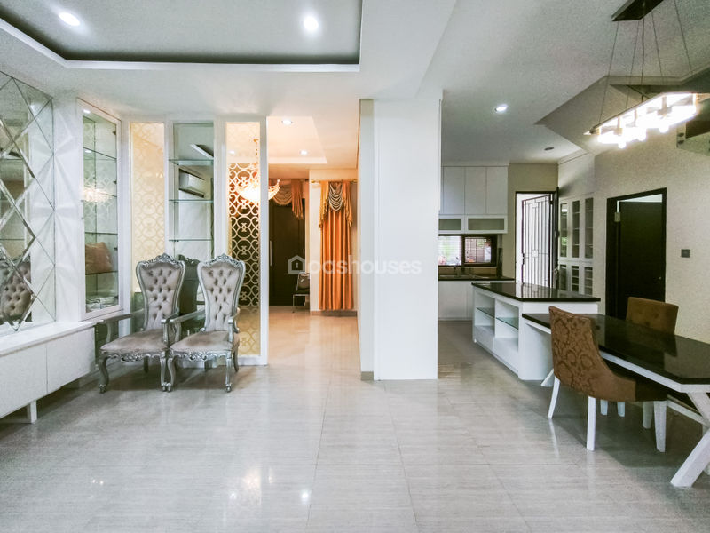 Le Palais Residence Jalan Pinang I Barat No.19B