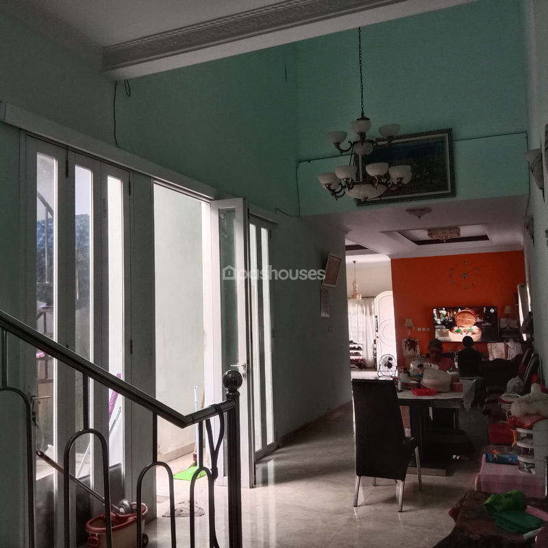 Jalan Sindang Barang Bogor