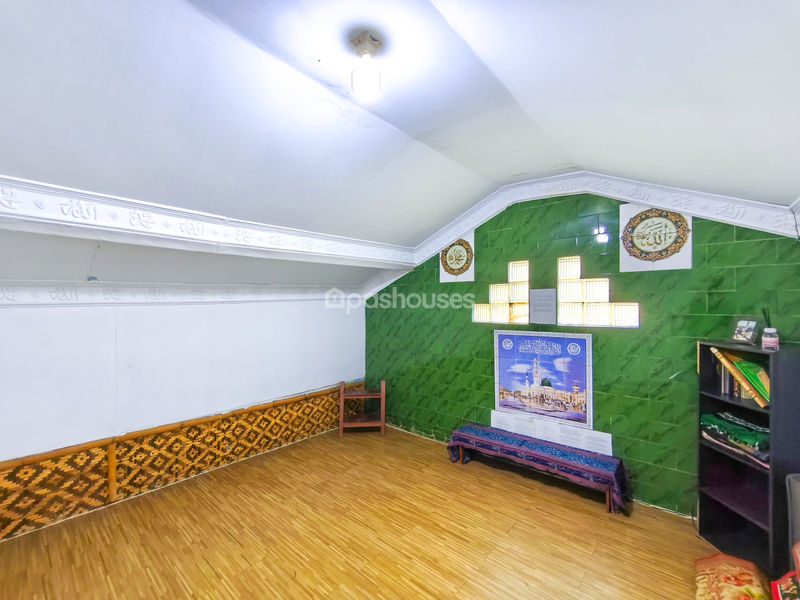 Jalan Babakan Kelapa Dua No.24