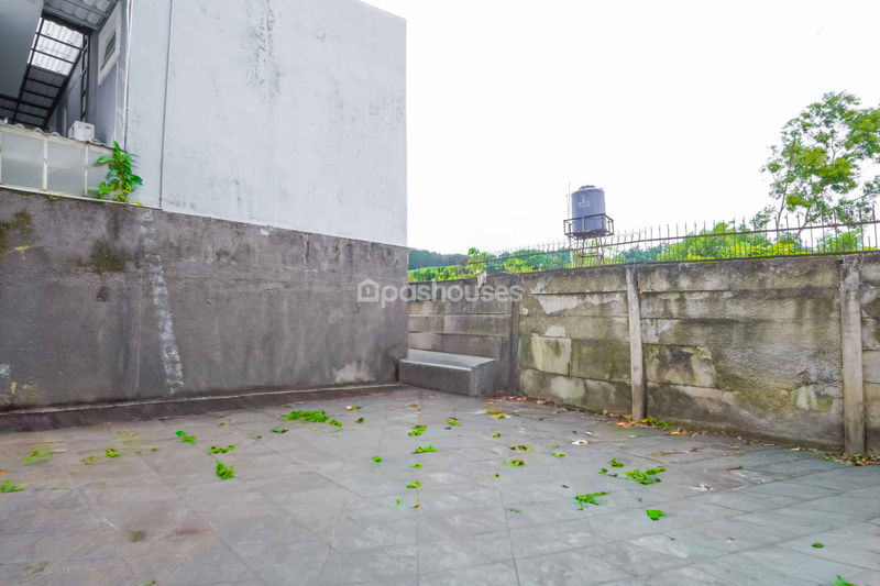 Komplek Mahogany Residence Depok Blok E10