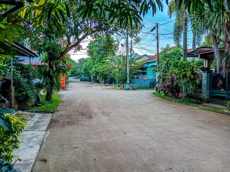 Perumahan Taman Serua Blok E1 No.2