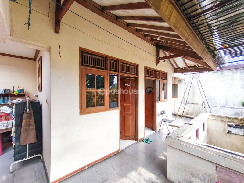 Komplek Cempaka Hijau Blok E