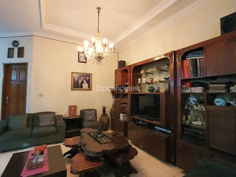 Cinere Estate Blok H No.73