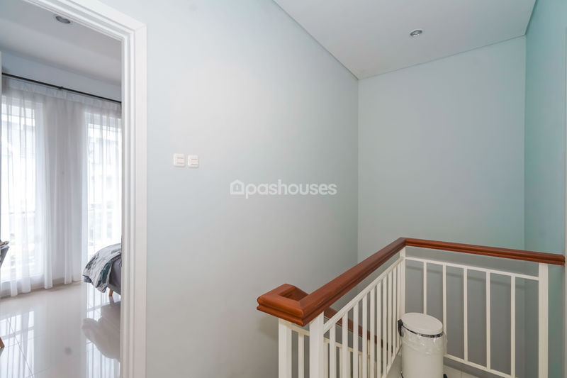 Synthesis Homes Blok B No.12