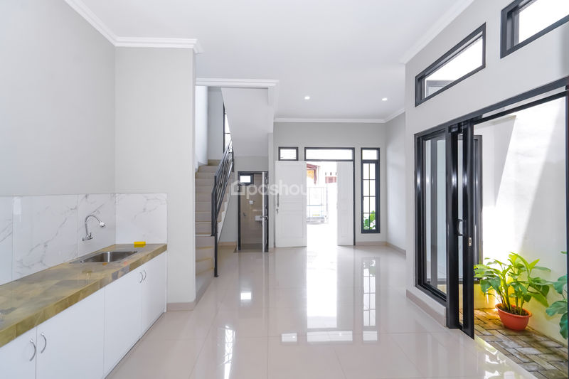 Komplek Megapolitan Cinere Blok J No.334 