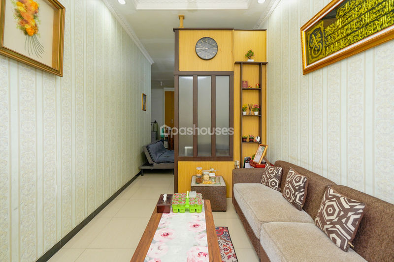 Perumahan Taman Raya Cluster Cendana Blok J8