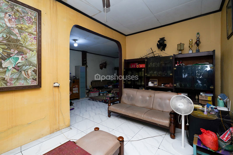 Komplek Pusbinal Blok B6