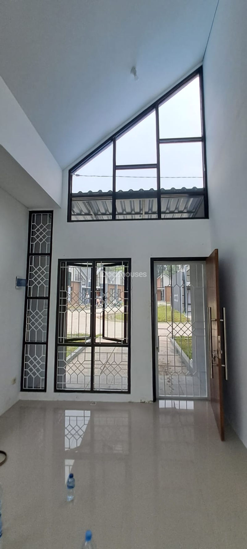 Perumahan Grand Tenjo Residence Cluster Botanica Blok BC2 No.18