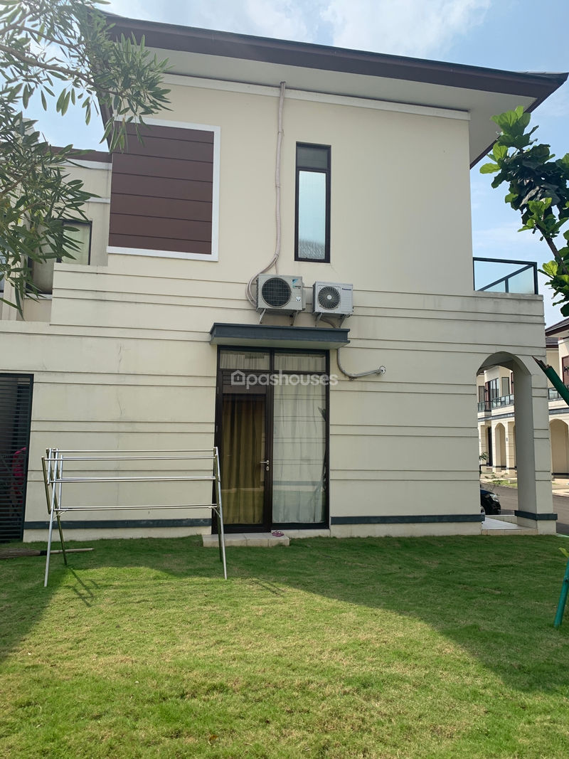 Komplek Suvarna Sutera
