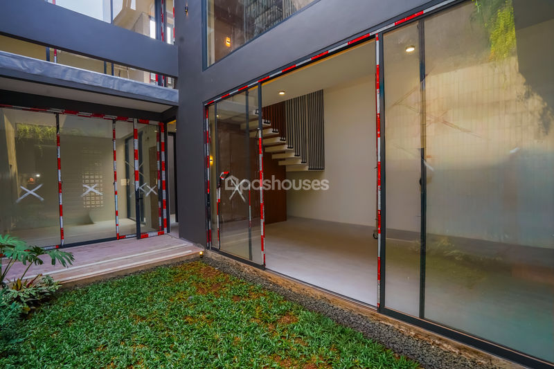 Perumahan Bukit Cinere Indah Blok NR4