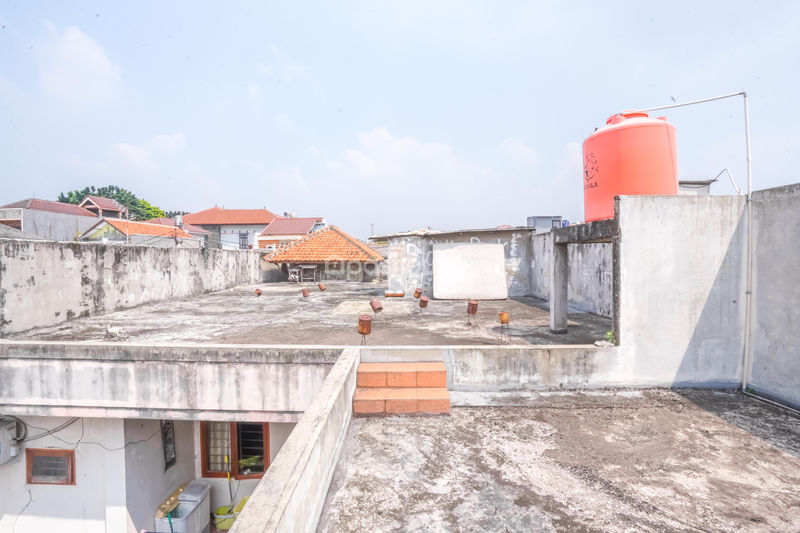 Jalan Monumen Pancasila Sakti Cipayung
